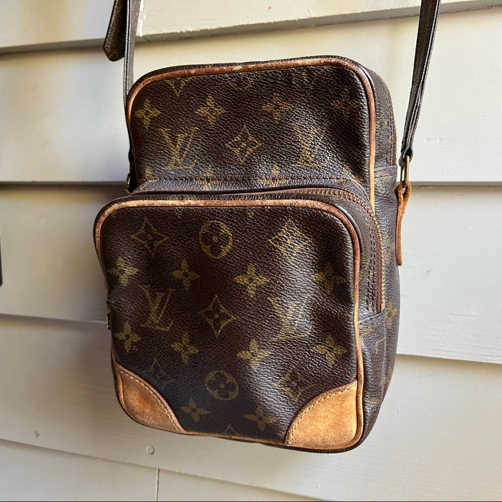 Louis Vuitton Brown Monogram Crossbody Bag with Tan Vachetta Trim